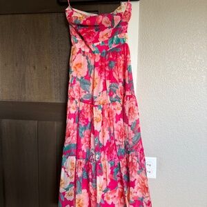 NWOT Flying Tomato Strapless Dress